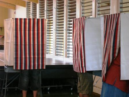 Hilo Voting booths